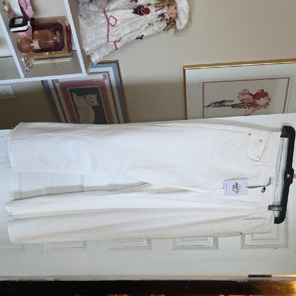 White Jeans